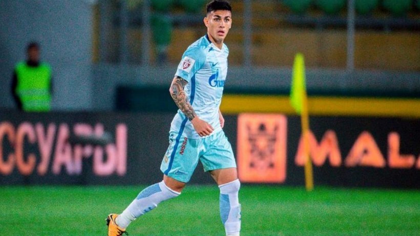 Paredes controla el balón durante un encuentro del Zenit. Foto: Twitter (@fczenit_en)