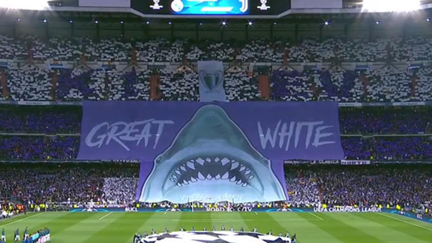 Tifo en el Santiago Bernabéu