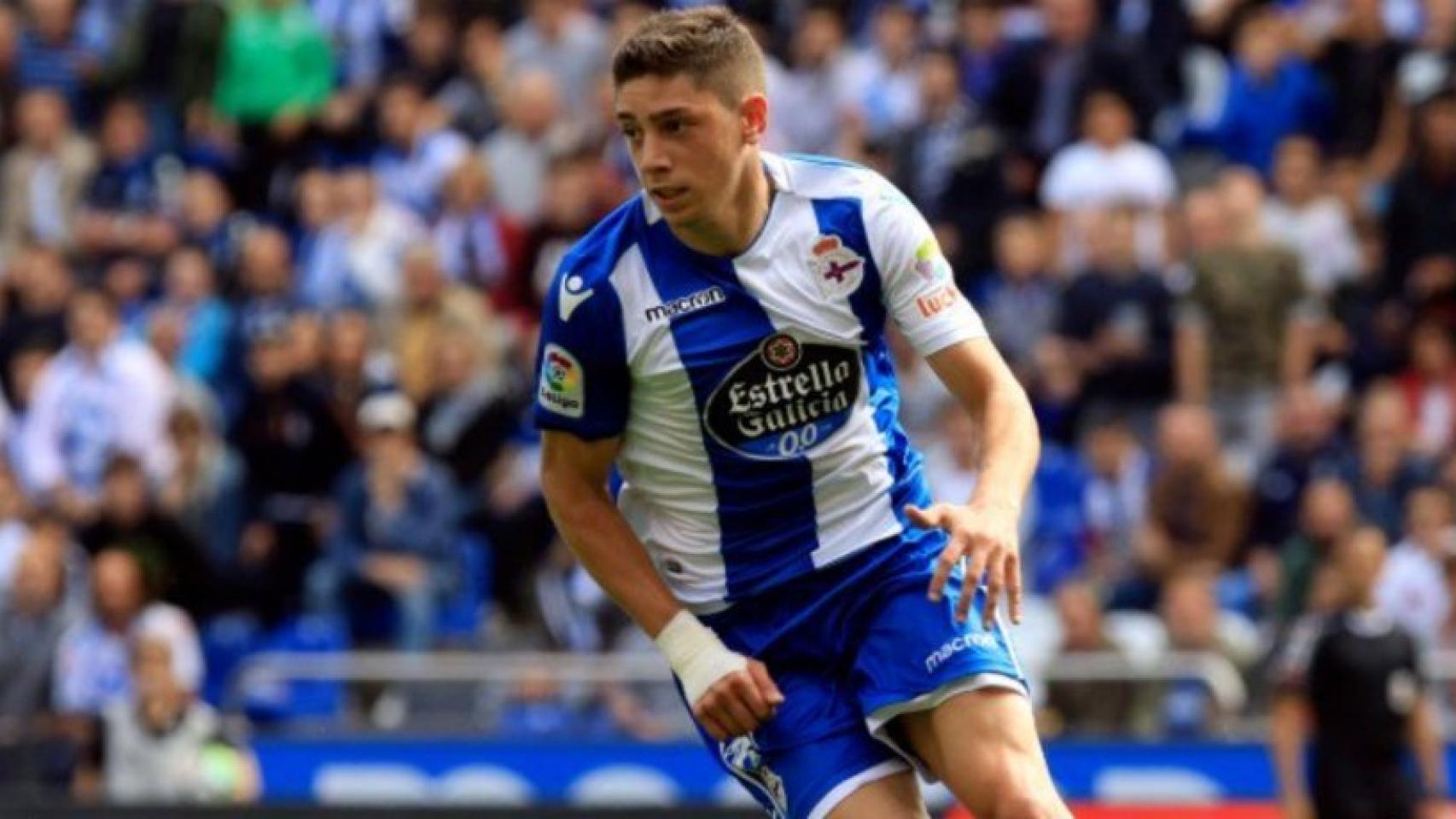 Fede Valverde durante un partido del Deportivo. Foto: Twitter (@RCDeportivo).