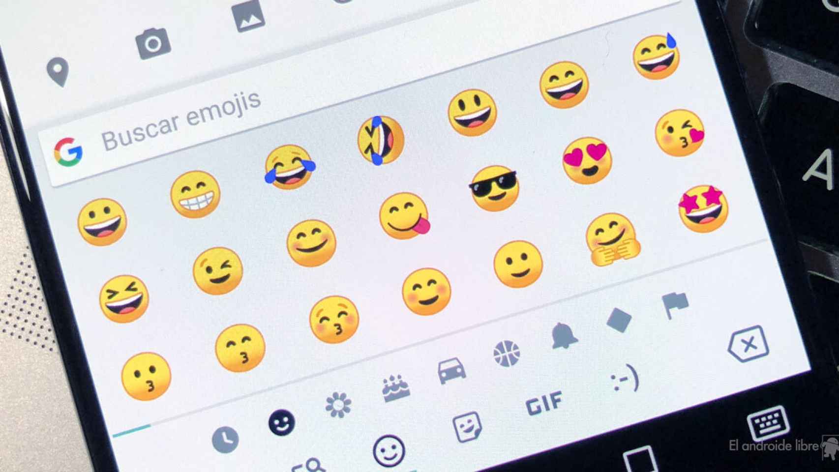 Los emojis con tu cara desaparecen de Gborad