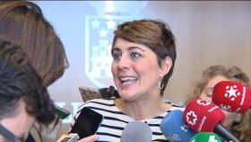 Lorena Ruiz-Huerta este viernes atendiendo a la prensa.