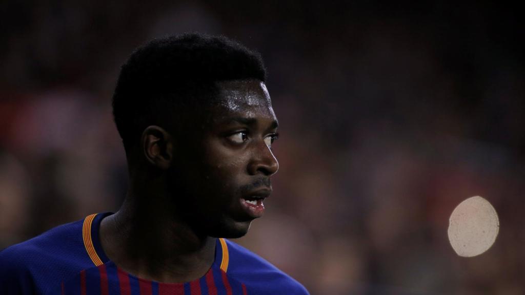 Dembélé, durante un partido con el Barcelona