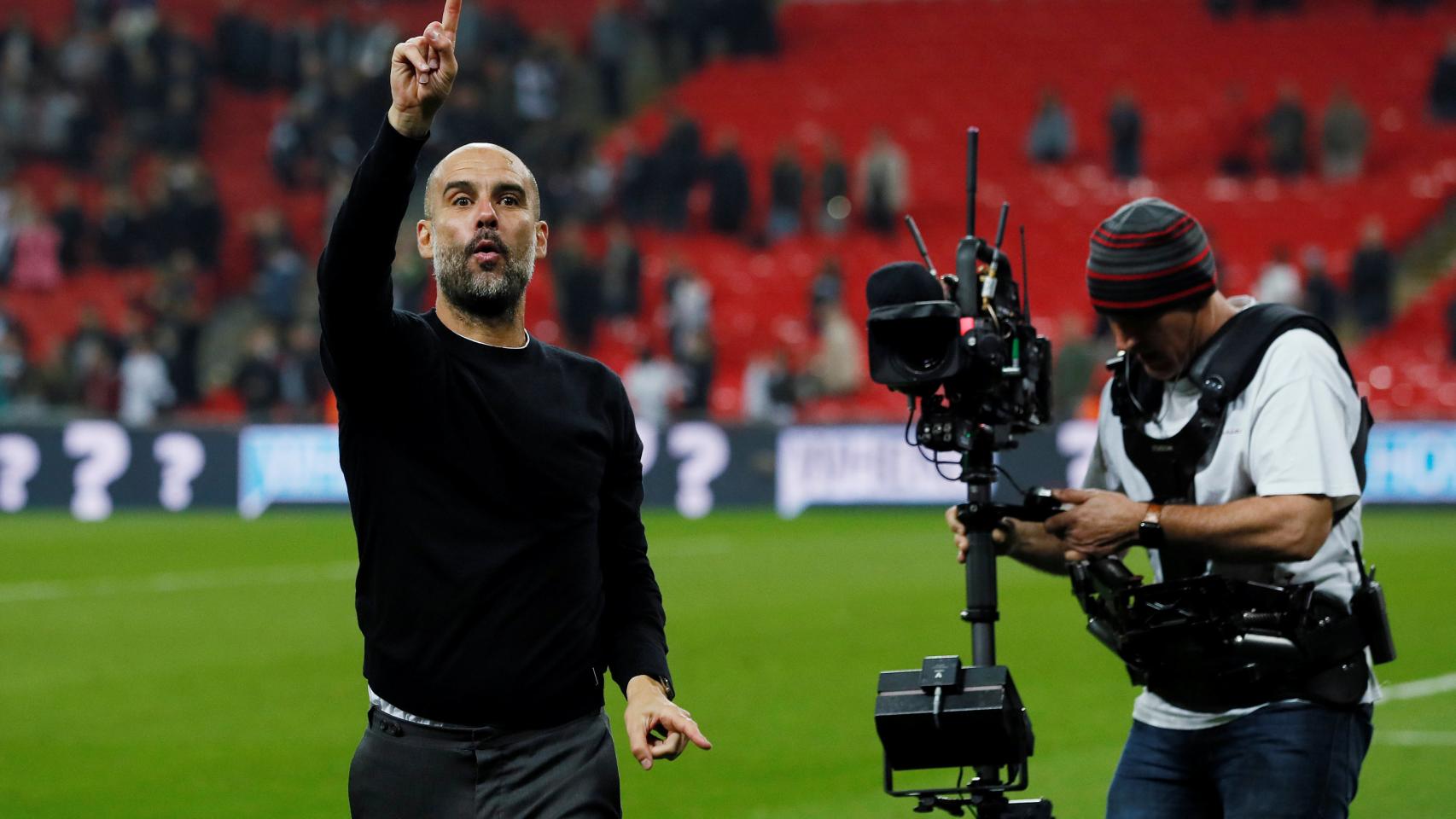 Pep Guardiola celebra la victoria contra el Tottenham.