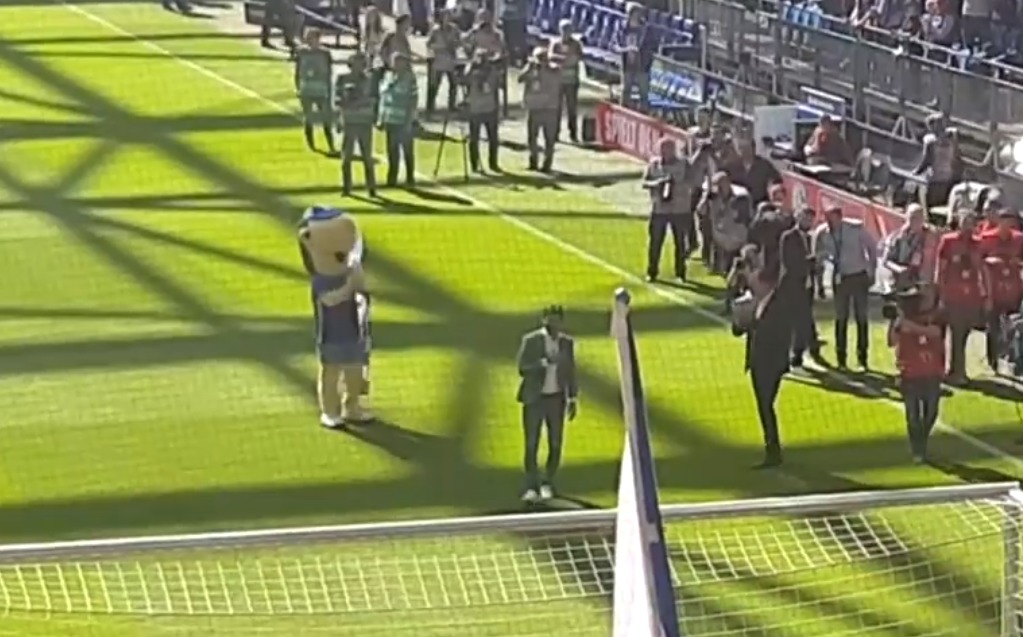 Raúl, en el partido del Schalke 04.