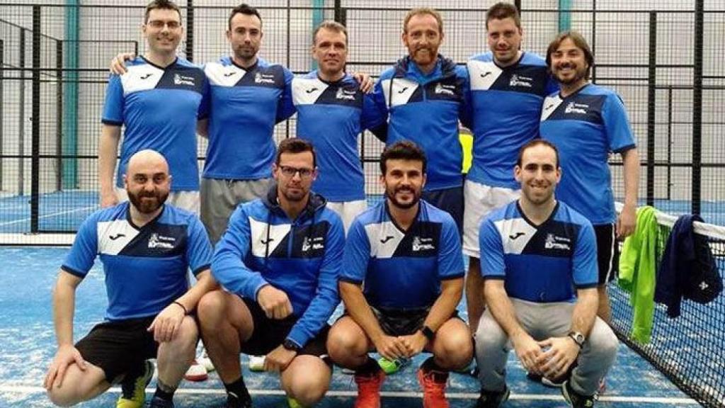 zamora-activa-padel-caja-ru