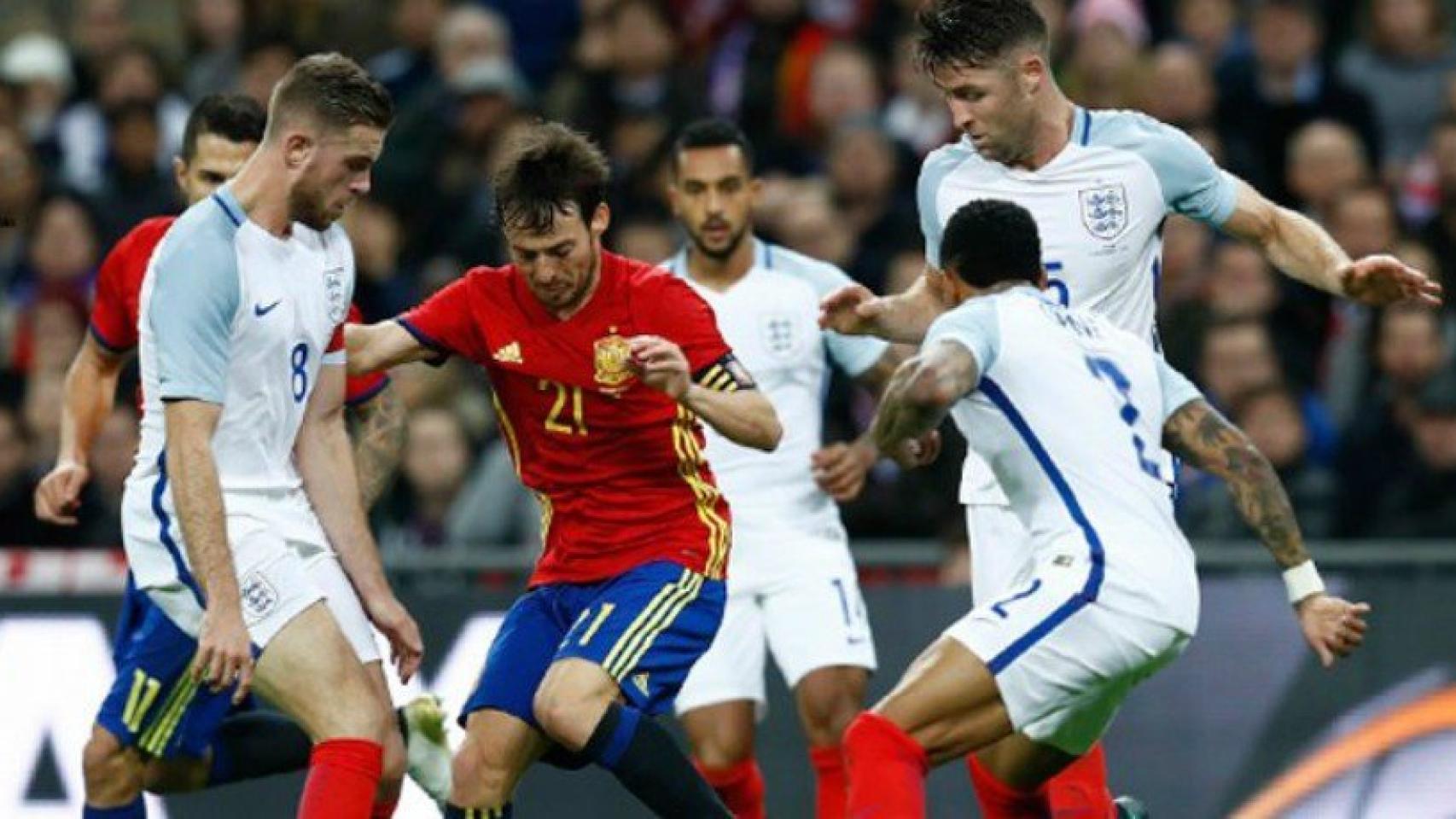 España contra Inglaterra. Foto Twitter (@SeFutbol)