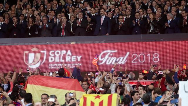 El sevillismo contrarresta la pitada contra el Rey en la final de Copa