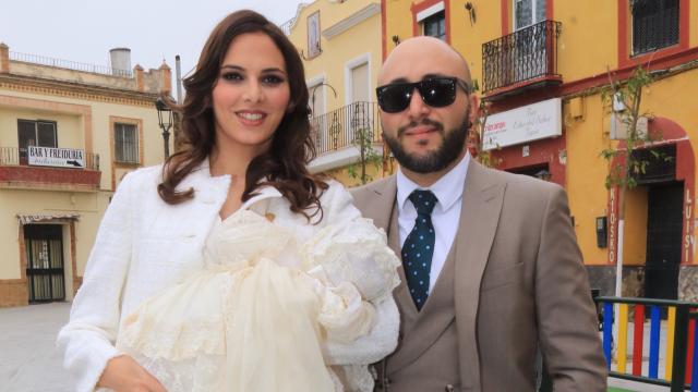 Irene Rosales y Kiko Rivera en el bautizo de Carlota.