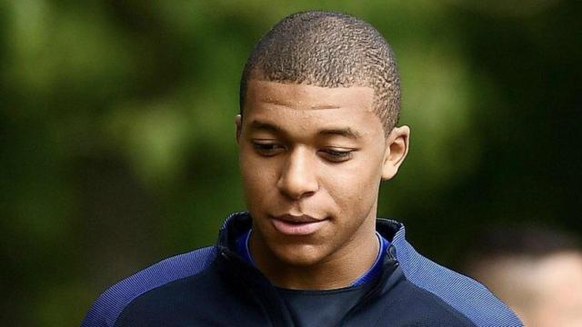 Kylian Mbappé, jugador francés del PSG. Foto: Twitter (@KMbappe)