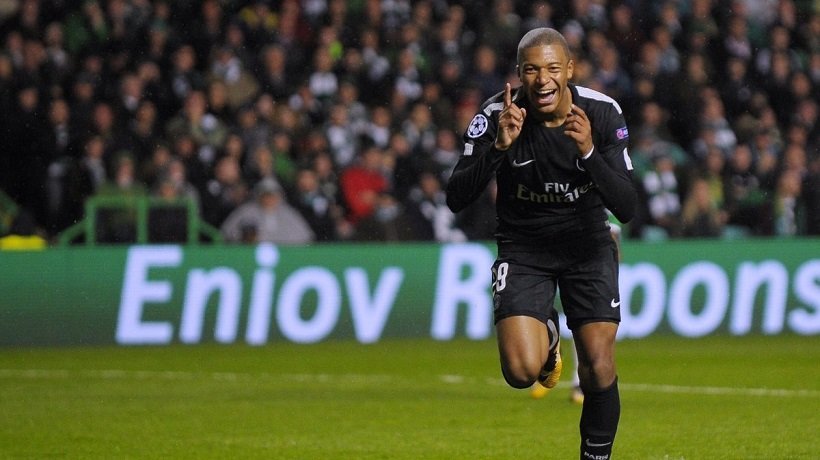 Mbappé celebrando su gol en Glasgow. Foto: Twitter (@KMbappe)