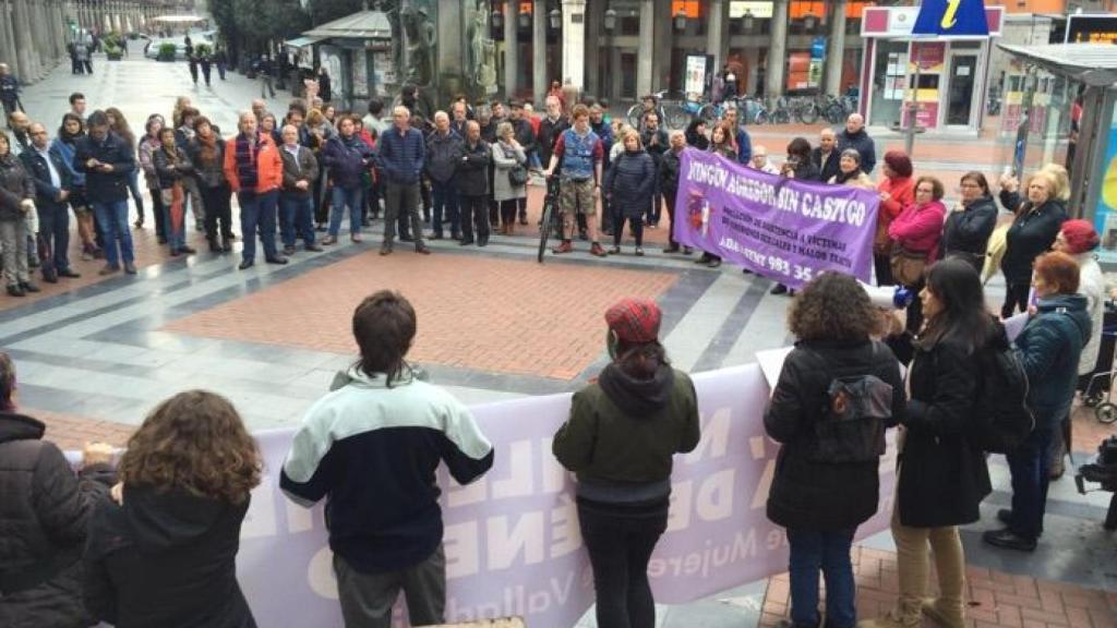 Concentración Violencia de Género Coordinadora de Mujeres Valladolid 2