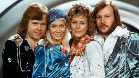 ABBA anuncia dos nuevas canciones 35 años después de su separación.