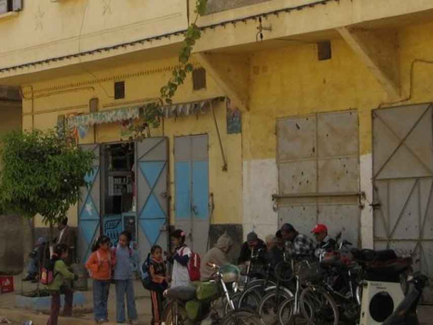 La escuela de Sidi Slimane en la que trabajaba el profesor engañado