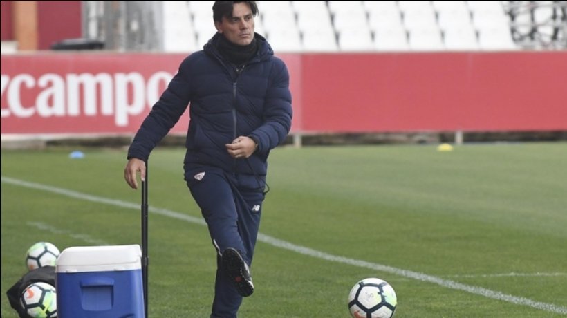 El Sevilla destituye a Montella, Caparrós toma el mando