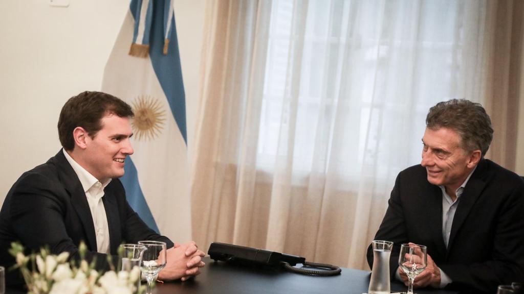 Albert Rivera y el presidente argentino, Mauricio Macri. Foto: EFE