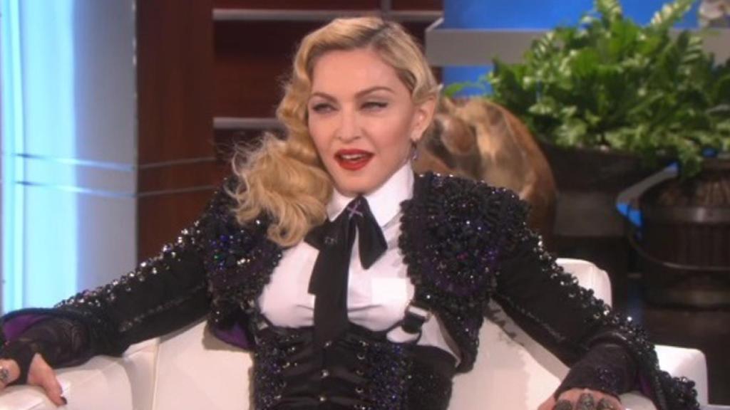 Madonna vestida de torero en 'The Ellen Show'