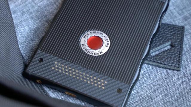 El móvil más ambicioso tendrá 4 cámaras: novedades del RED Hydrogen