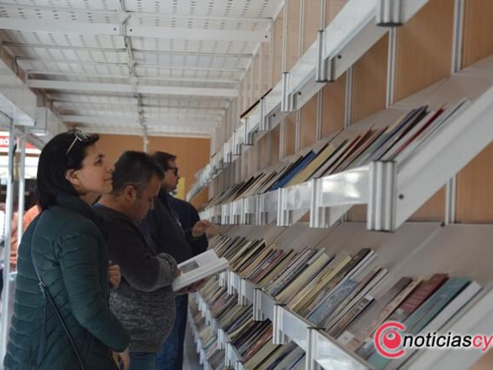 Imagen de archivo de una edición anterior de la Feria del Libro en Salamanca