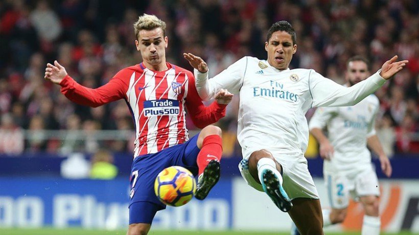 Griezmann, contra Varane. Foto Twitter (@Atleti)