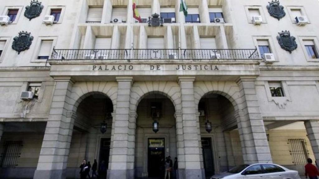 Fachada de la Audiencia Provincial de Sevilla.