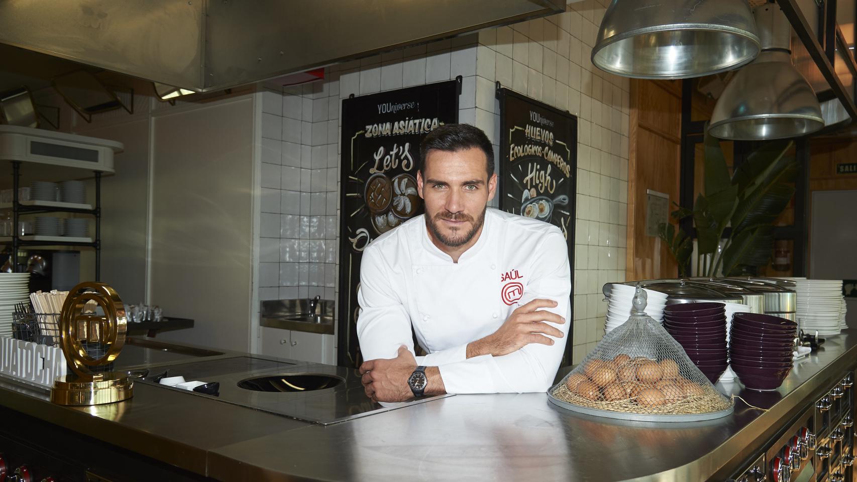 Saúl Craviotto luciendo su ropa de 'Masterchef'. Gtres.