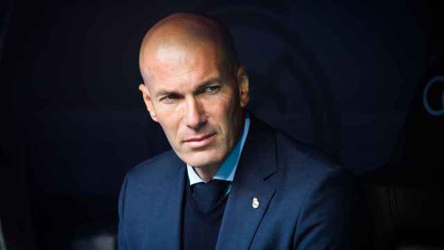 A Zinedine Zidane no hace falta 'curarle' la calvicie.