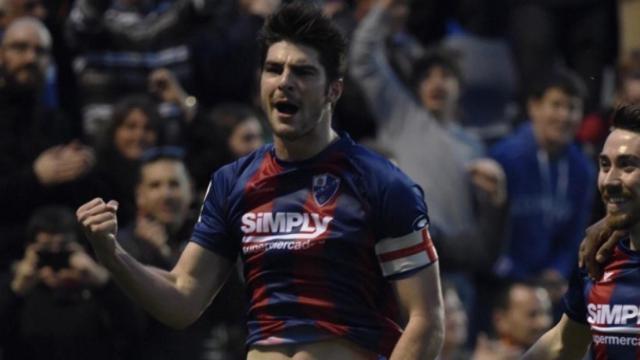 Gonzalo Melero celebrando un gol con el Huesca. Foto: Twitter (@SDHuesca).