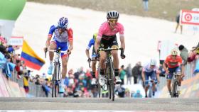 Yates consiguió su primera victoria en el Giro con un ataque letal a última hora.