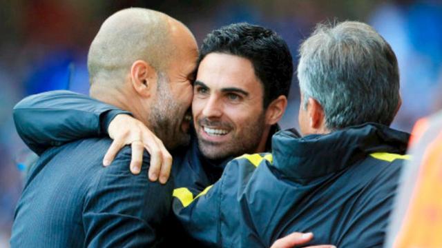 Mikel Arteta junto a Pep Guardiola Foto:mancity.com