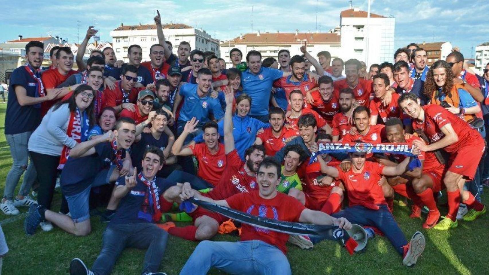 El Calahorra, el único equipo en España invicto. Foto: Twitter (@cdcalahorra)