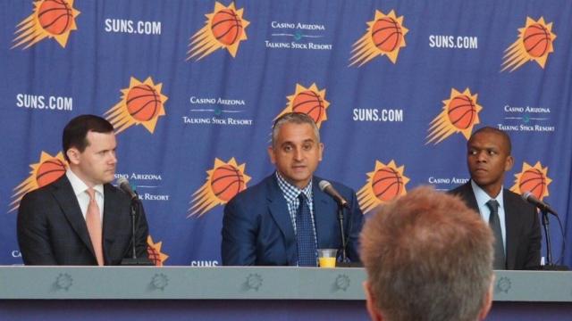 Igor Kokoskov en su presentación como entrenador de los Phoenix Suns. Foto: Twitter (@lossuns)