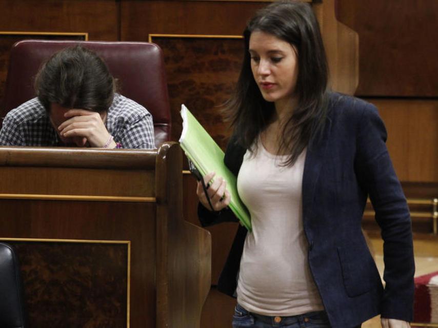 Irene Montero ya luce una marcada tripita en el Congreso.  Gtres.