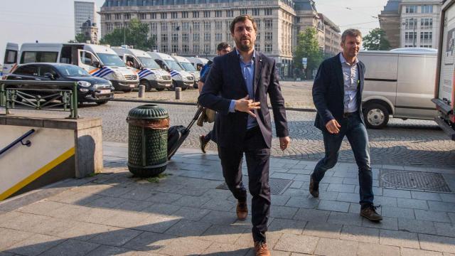 El exconseller Toni Comín, a su llegada al Palacio de Justicia de Bruselas