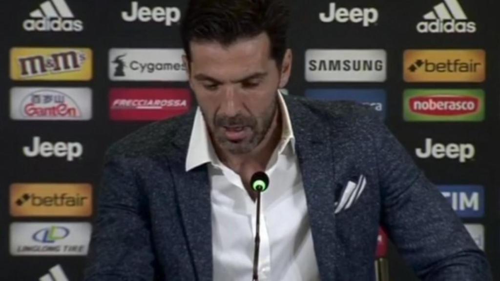 Buffon anuncia su salida de la Juventus. Foto: Twitter (@chirichampions)