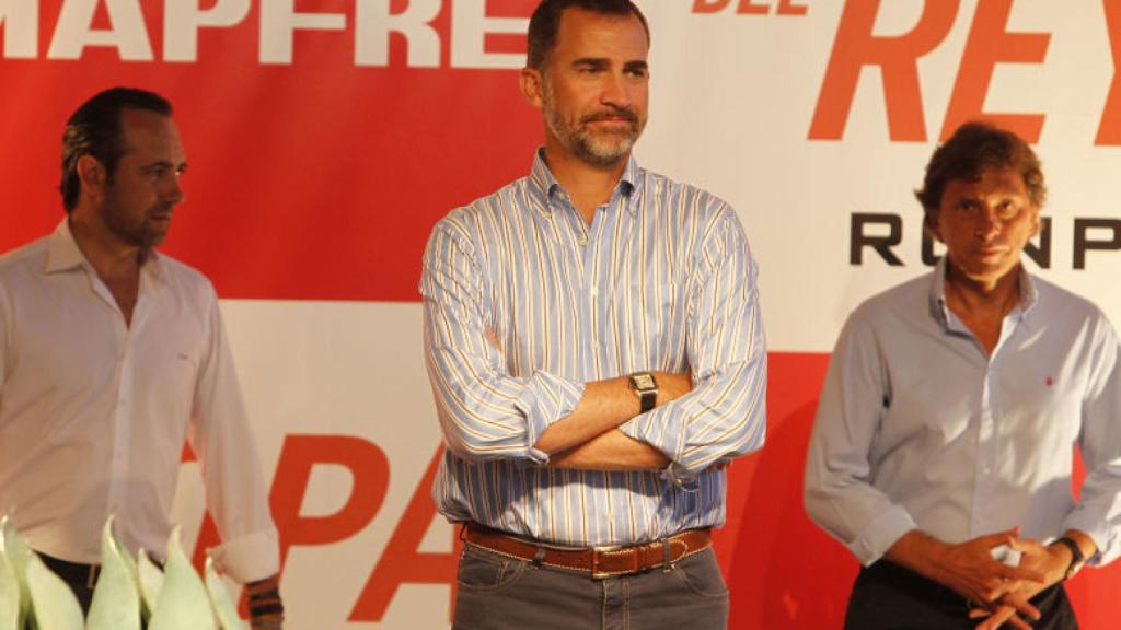 El Rey Felipe VI, solo durante la entrega de premios de la Copa del Rey en el verano de la primera gran crisis