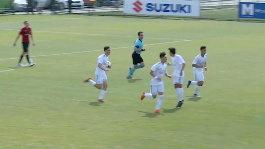 El Juvenil C celebra un gol ante el Honvèd