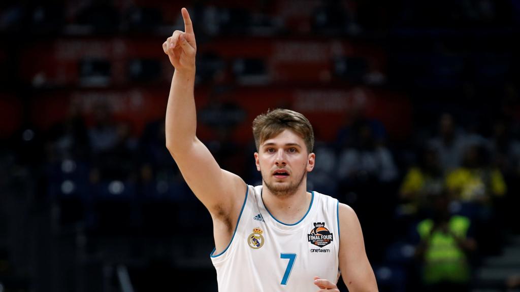 Luka Doncic rompe otra barrera más en su incipiente pero brutal carrera.