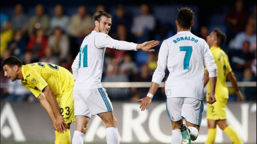 Cristiano celebra con Bale su gol al Villarreal