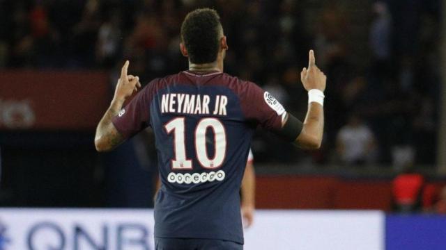 Neymar con el PSG. Foto Twitter (@PSG_inside)