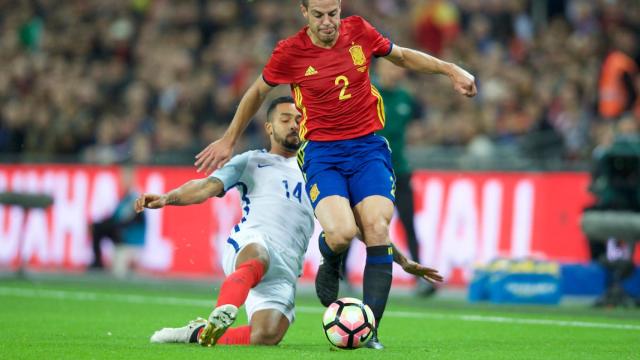 Azpilicueta puede ocupar cualquier posición en la defensa de España.