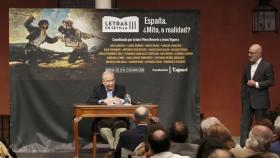 Alfonso Guerra, durante su intervención este lunes en Sevilla.