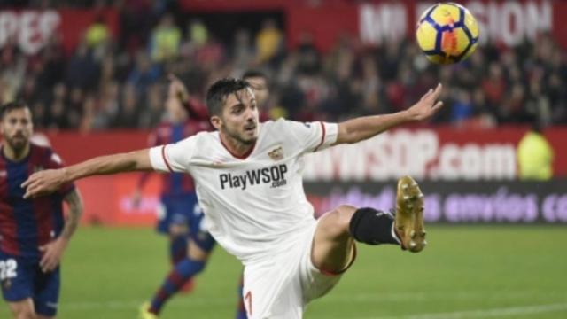 Pablo Sarabia con el Sevilla. Foto: sevillafc.es