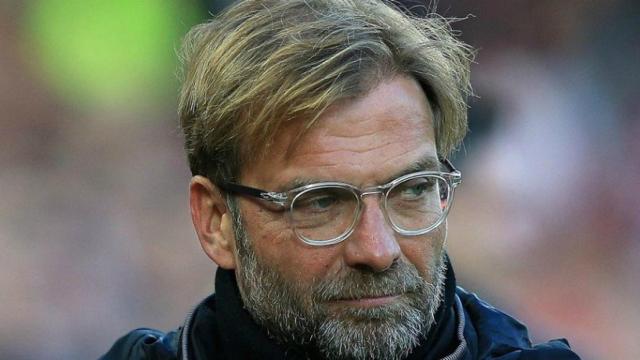 Klopp, en un entrenamiento del Liverpool. Foto Twitter (@LFC)