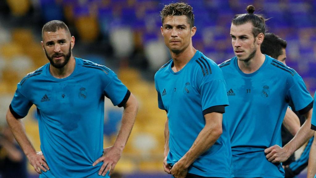 Cristiano Ronaldo, Benzema y Bale, durante un entrenamiento previo.
