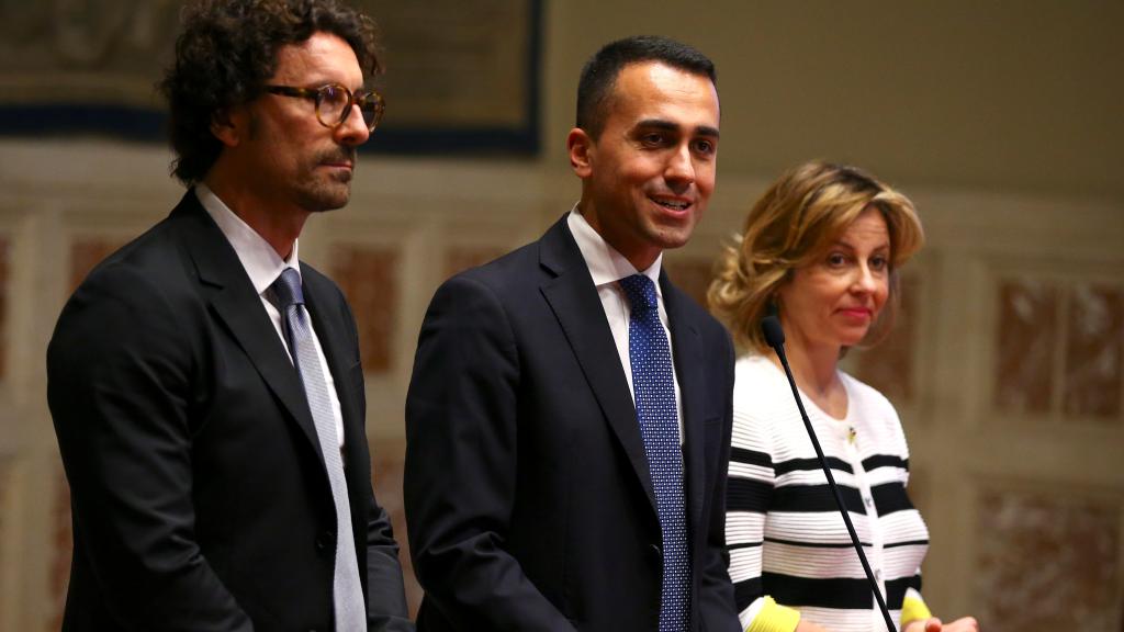 El líder del M5E, Luigi di Maio, en el centro, esta semana en Roma.