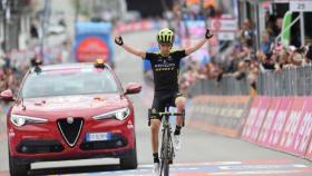 Mikel Nieve gana en Cervinia.