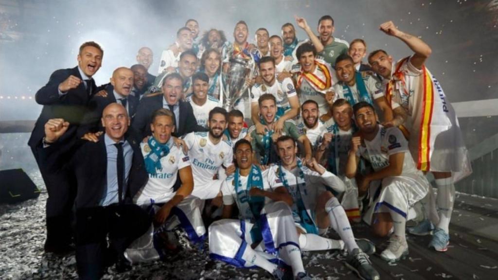 El Real Madrid celebra La Decimotercera en el Santiago Bernabéu