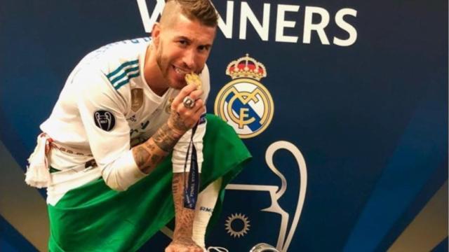 Ramos, con la bandera de Andalucía