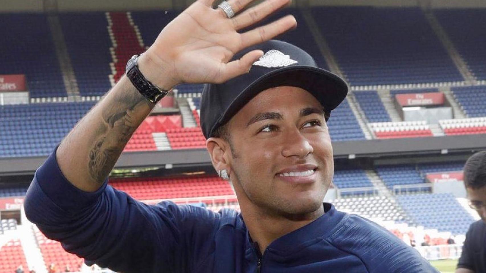 Neymar, en el Parque de los Príncipes. Foto: Twitter (@PSG_inside)