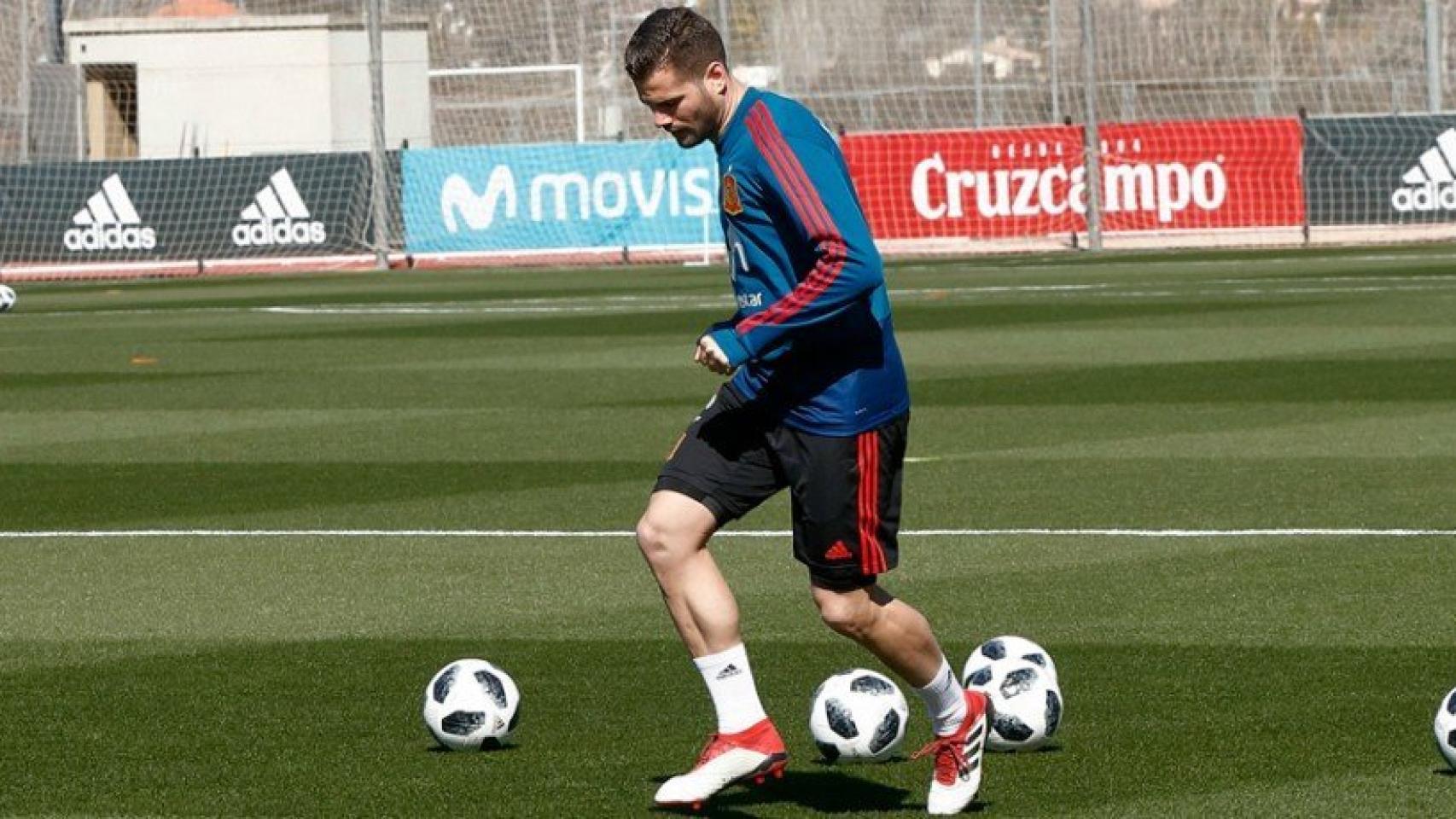 Nacho en un entrenamiento con la selección española. Foto: sefutbol.com